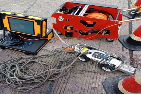 湖州CCTV管道检测机器人